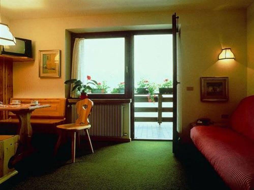 Hotel Resort Veronza Cavalese Kültér fotó